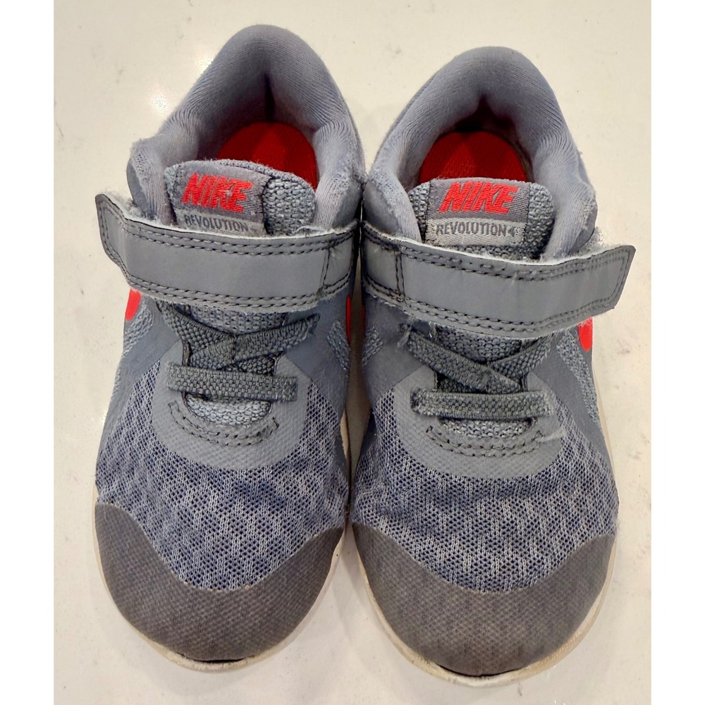 Nike Revolution 4 Kids Gray Crimson Red Running Shoes 943304-012 Size 8C